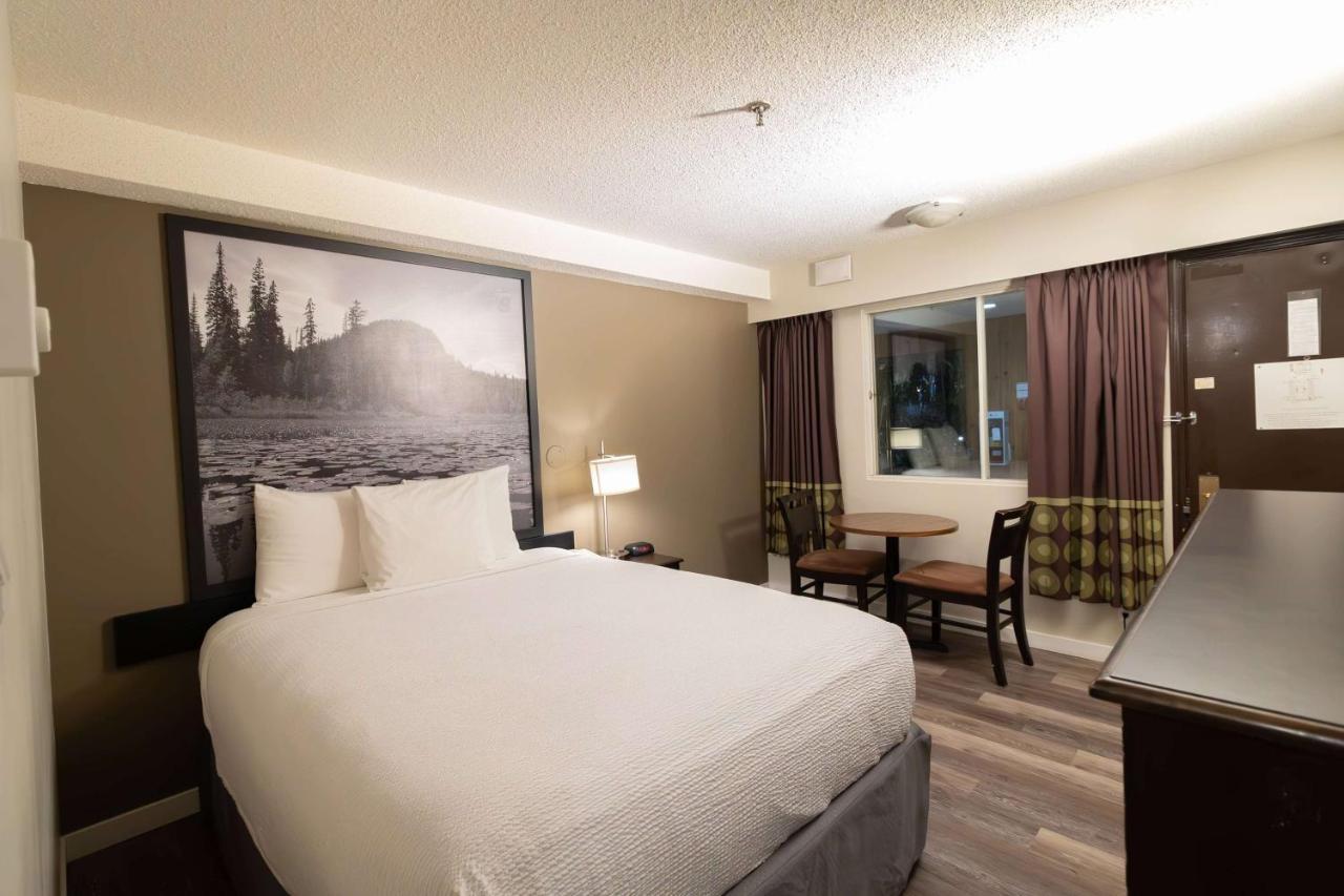 Super 8 By Wyndham Prince George Exterior foto