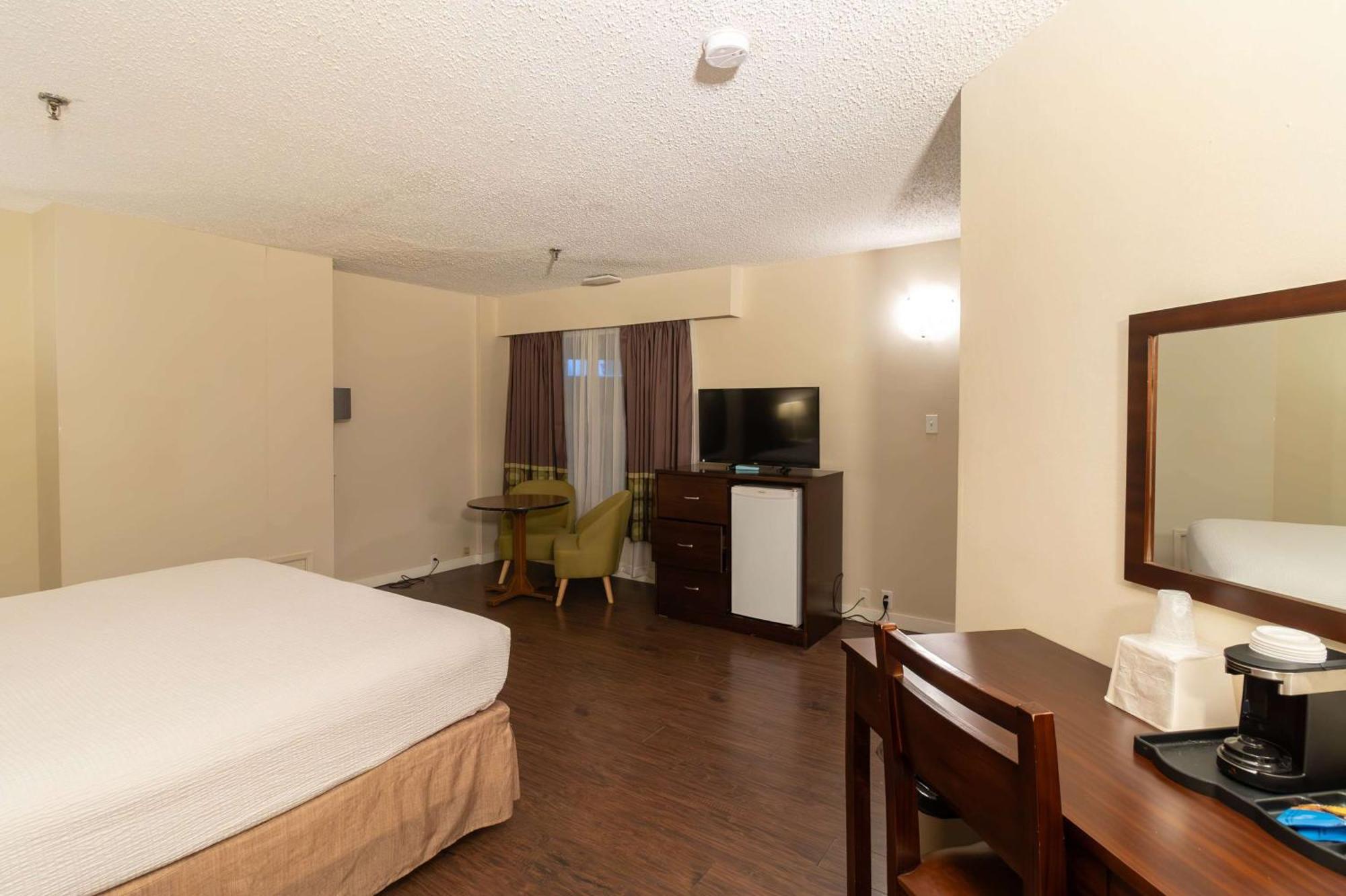 Super 8 By Wyndham Prince George Exterior foto